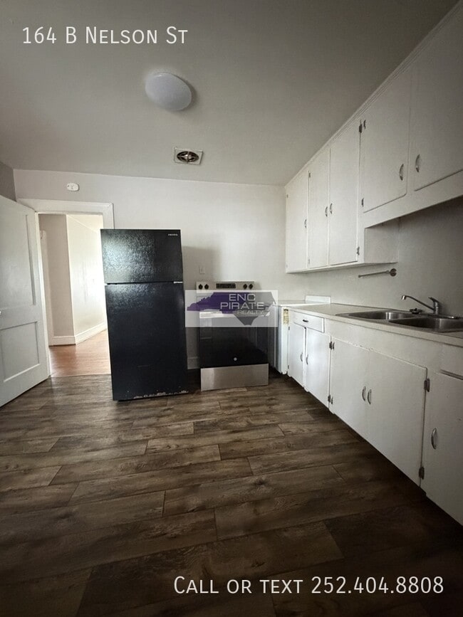 Photo - 164 Nelson St