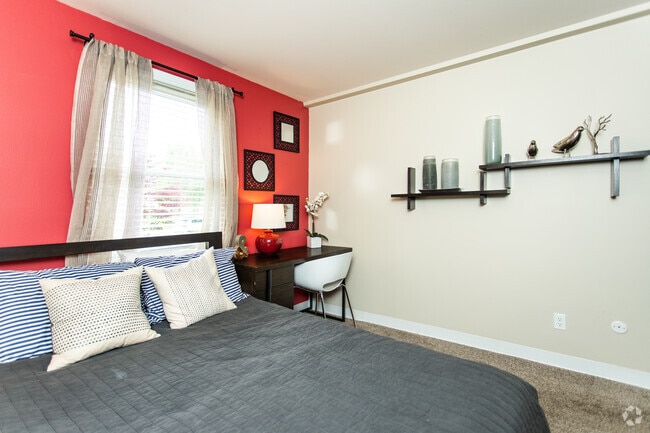 1BR, 1BA - 625 SF - Presidential