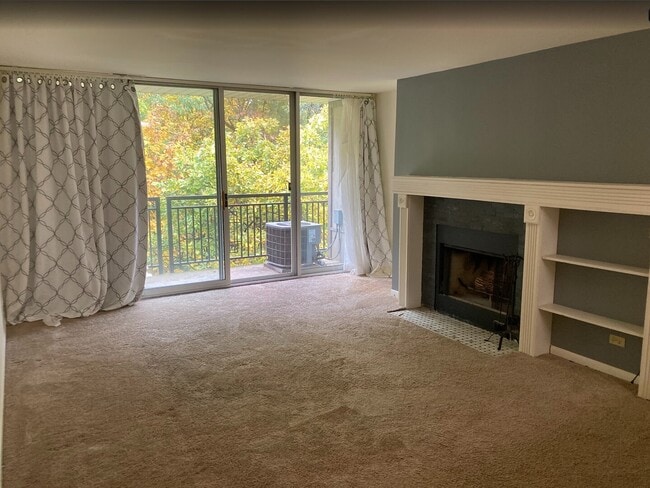 Photo - 1811 Four Lakes Ave