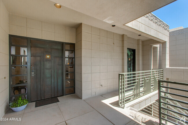 Building Photo - 2802 E Camino Acequia Dr Rental