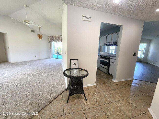 Photo - 1244 Lakeview Dr
