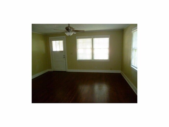 Photo - 109 Vaughan Ave