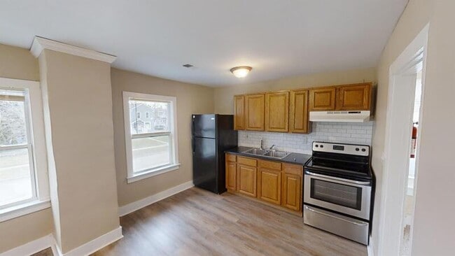 716 Pearl St Unit 2