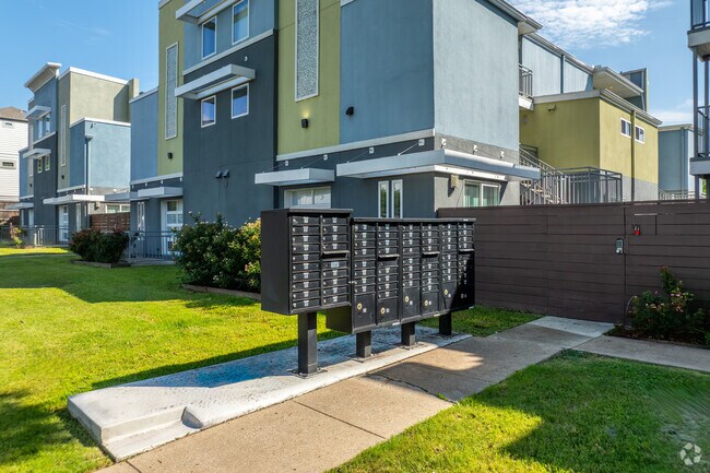 Nuvo Park Place