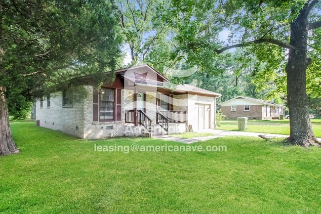 Photo - 517 Riverside Ln