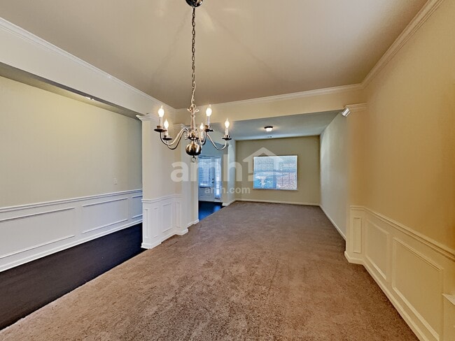 185 Rosemoore Dr