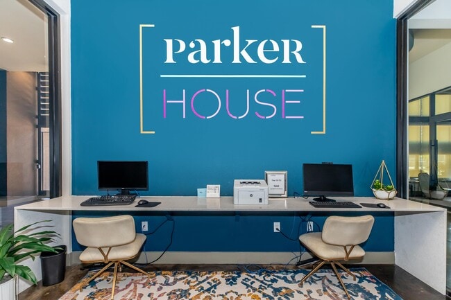 Photo - Parker House