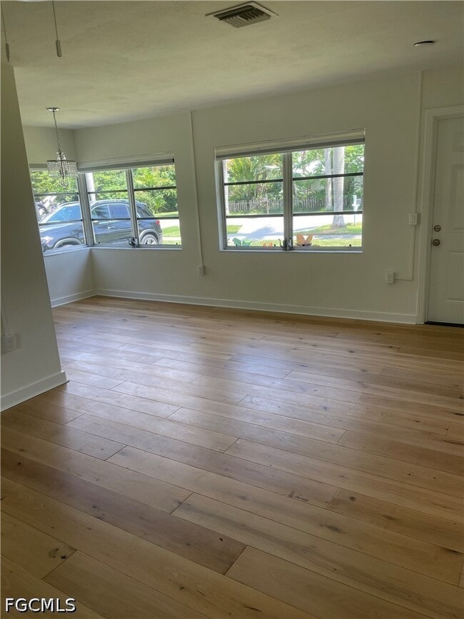 Photo - 1442 Olmeda Way