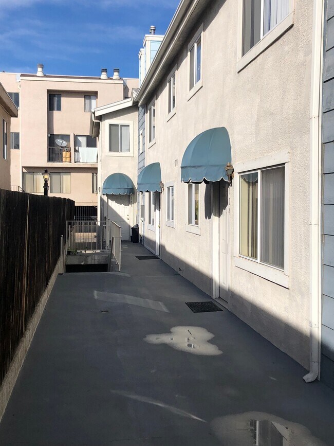 Photo - 21039 Bryant St Unit 202