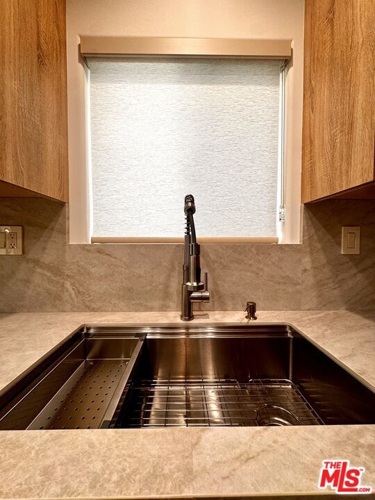 Photo - 1146 Hacienda Pl Unit 4