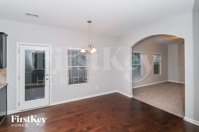 555 Westridge Cir