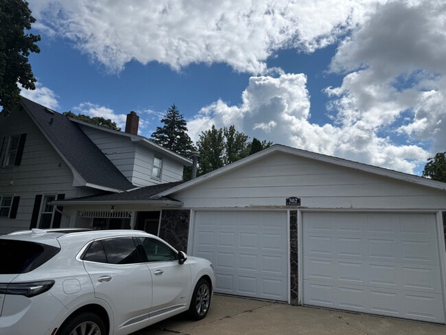 Photo - 50 S Washington St