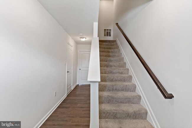 Building Photo - 162 Magellan Dr Rental
