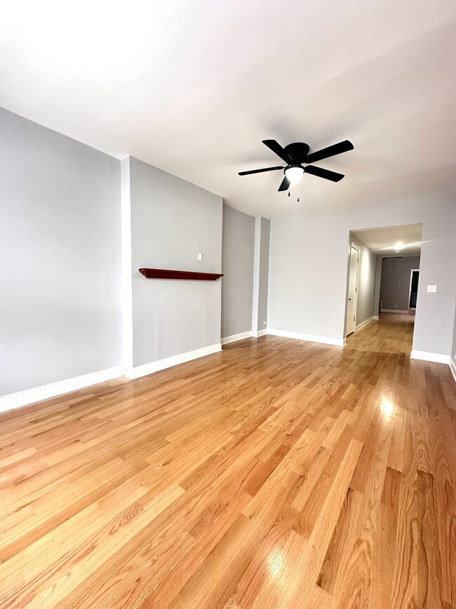 Photo - 4450 Sheridan Park Apartments