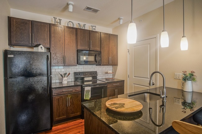 Chisholm Lake Apartments