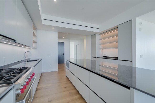 Photo - 610 Davis St Unit 5103