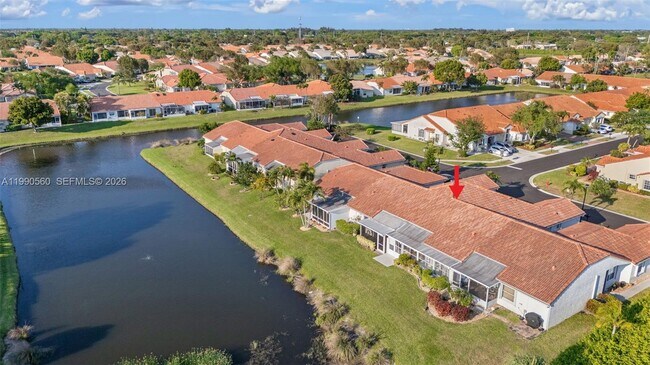 Photo - 15465 Lake Magnolia Pl