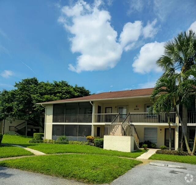 Building Photo - 6519 Chasewood Dr Unit E Rental