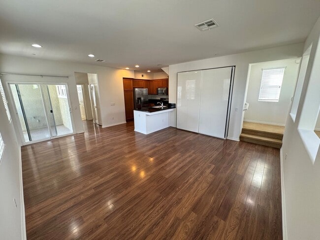 Photo - Riverpark Townhome