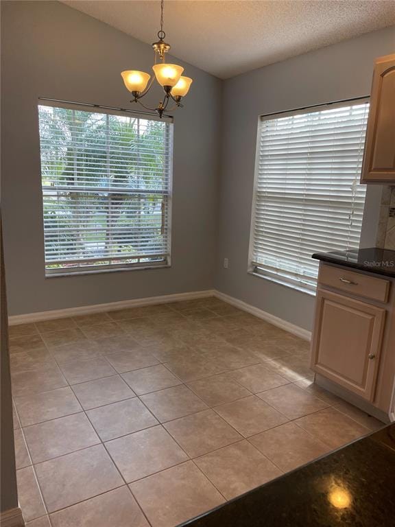 Photo - 386 Cello St