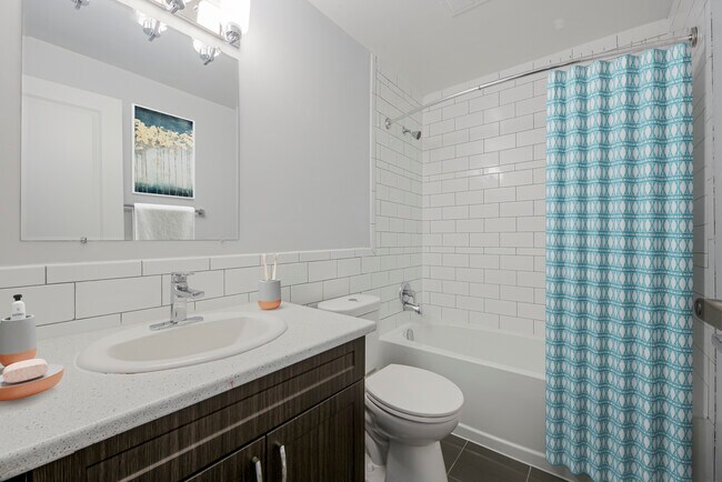 Photo - 187 Brybeck Cres