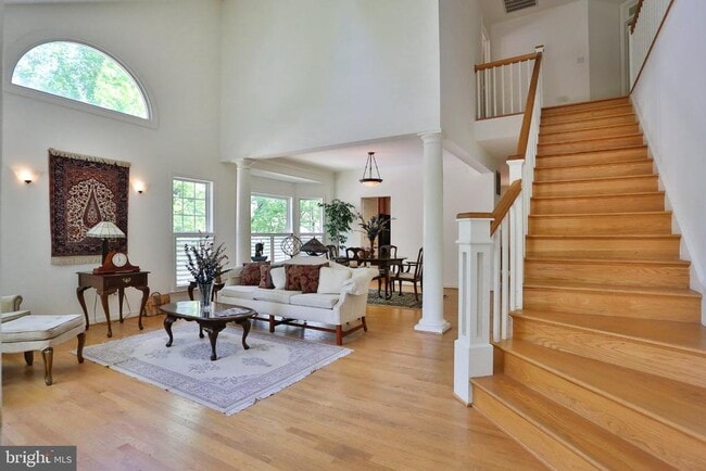 Photo - 15979 Cove Ln