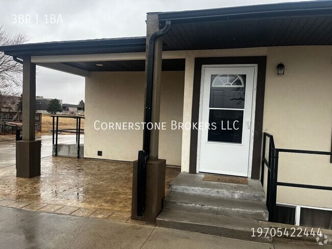 Building Photo - 717 Hospital Rd Unit 6 Rental
