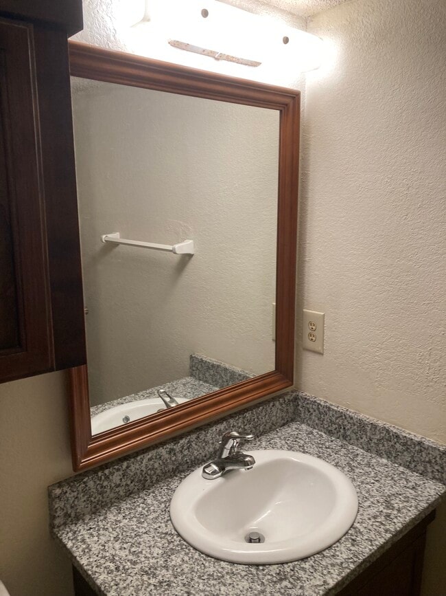 Photo - Sunwood Apartments