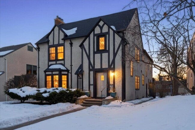 Photo - 3540 Irving Ave S Unit #2