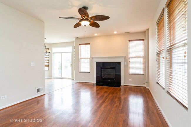 Photo - 1028 Heron Cir