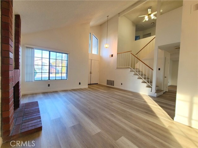 Photo - 1734 Sunnypark