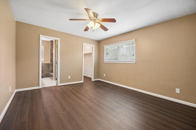 12015 Sea Shore Dr