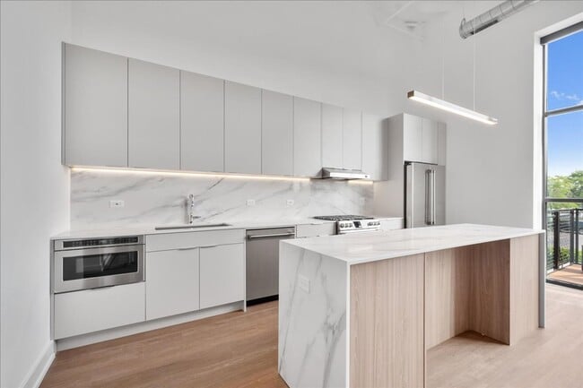728 Lofts