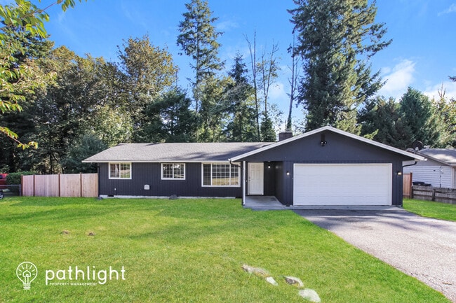 2037 Ponderosa Dr SE