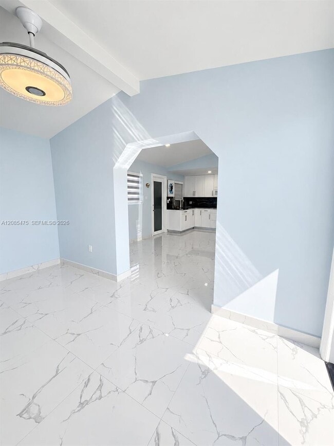 Photo - 871 SE 4th Pl