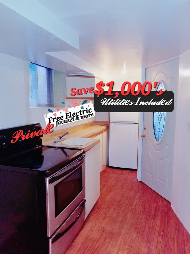 Building Photo - 712 N Market St Unit SUITE Rental