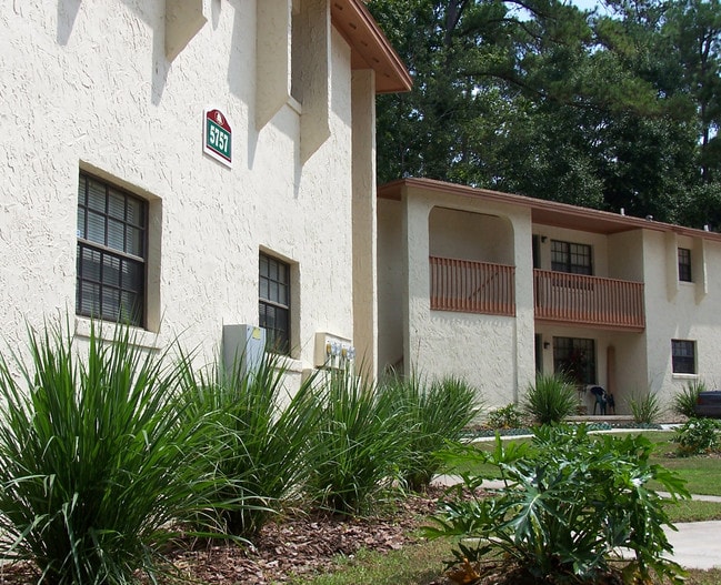 Seaboard Oaks - Seaboard Oaks Apartments