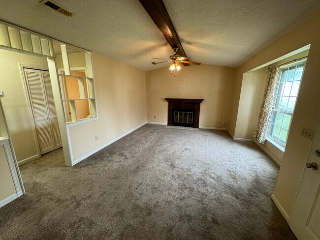 Photo - 3058 Casa Dr