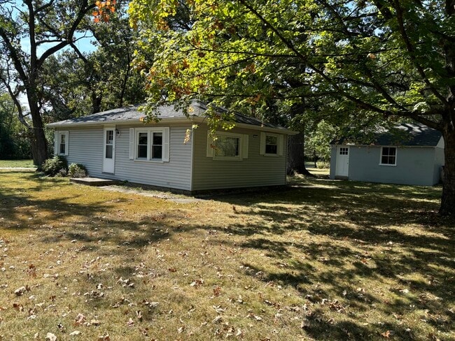 Building Photo - 23622 S Ashland Ave Rental