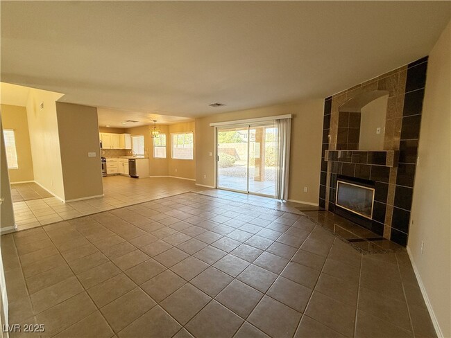 Photo - 7761 Locke Haven Dr