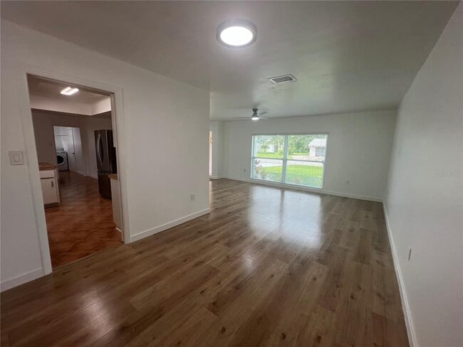 Photo - 21371 Knollwood Ave