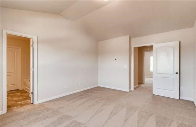3327 Ellingford Rd