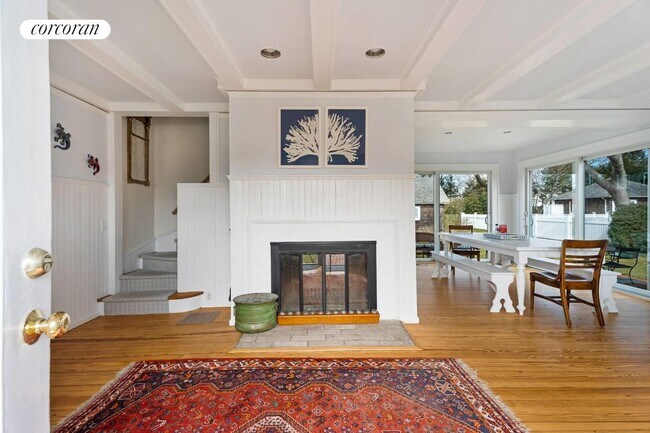 Photo - 1 Village Ln