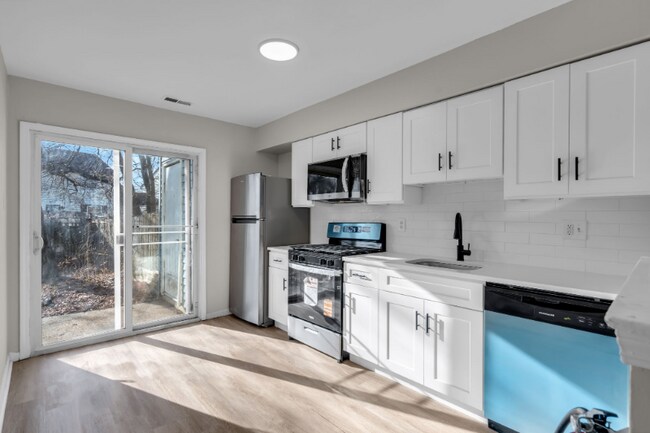 Photo - 5 Harrington Ln