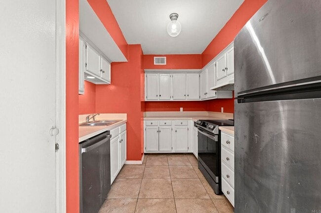 Photo - 1412 Sharlo Ave