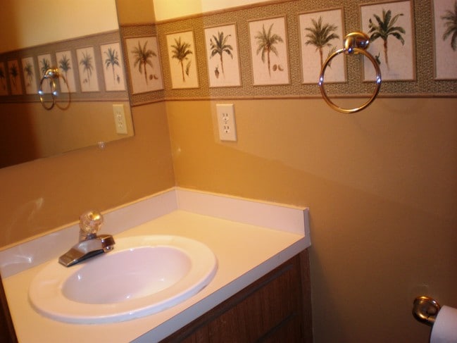 Photo - 608 Lynchburg Dr