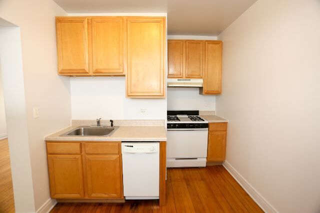 Photo - 4411 N Kenneth Ave Unit A2