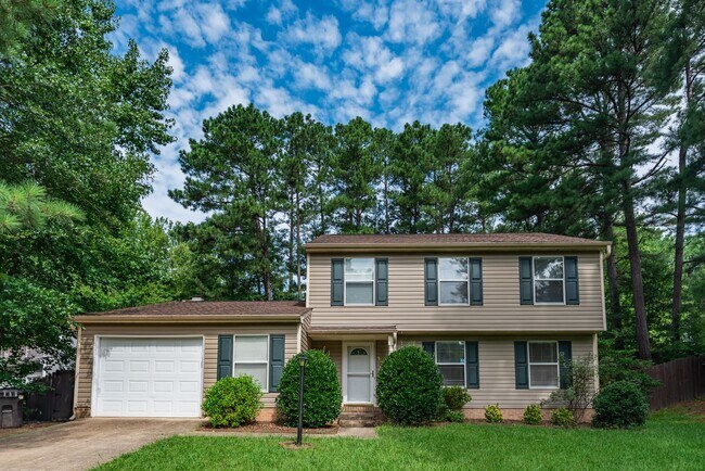 Photo - Spacious 3 bedroom home in desirable SW Durham! Super dog friendly with large fenced yard!