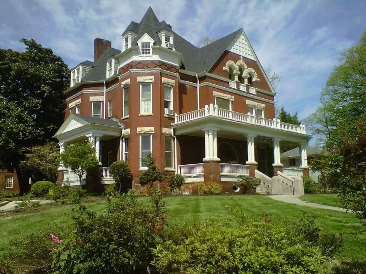 Photo - 1415 Laurel Ave Unit 17