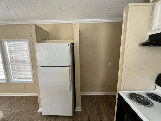 Photo - 1106 Chicago Bulls St